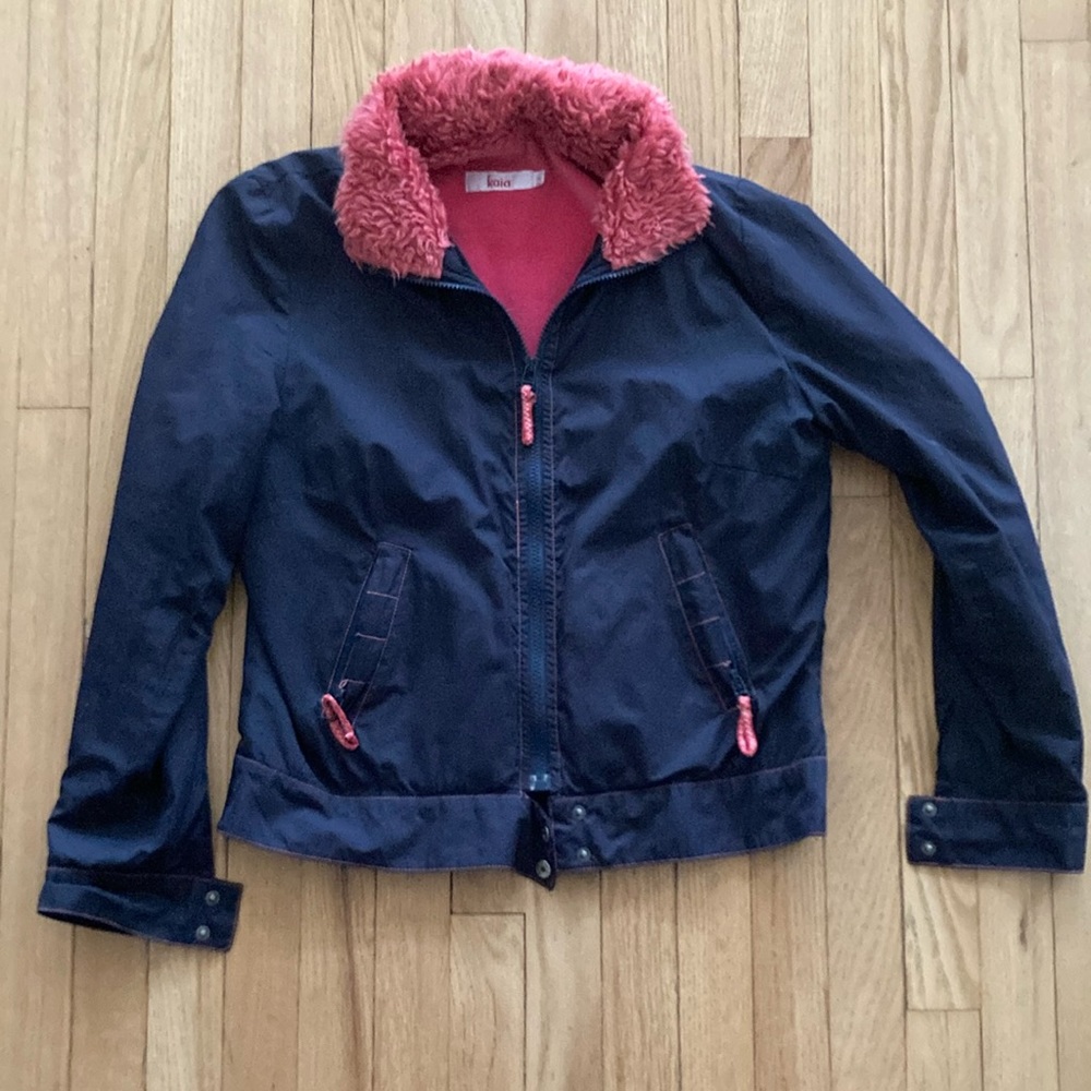 Dark Blue, pink and ren inside Jacket with hood.